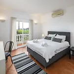 Romantic 3-bedroom Near
