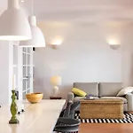 Villa Romantic 3-bedroom Near *