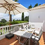 Romantic 3-bedroom Near