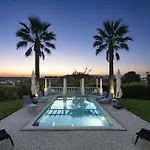 Romantic 3-bedroom Near Carvoeiro (Lagoa)